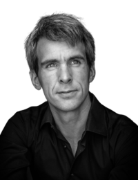Jonathan Holslag