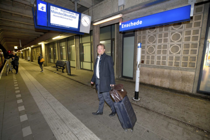 Omtzigt met de trein