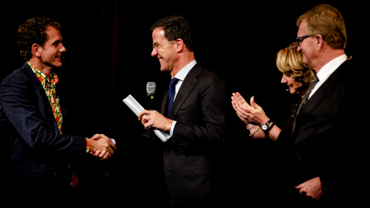 Marjan Boer Shell Milieuclubs willen druk verhogen met blufpoker - EW