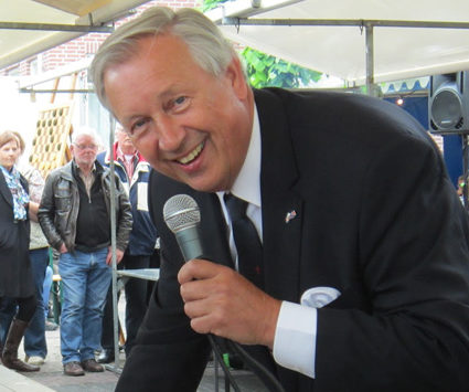 Bernard Kobes