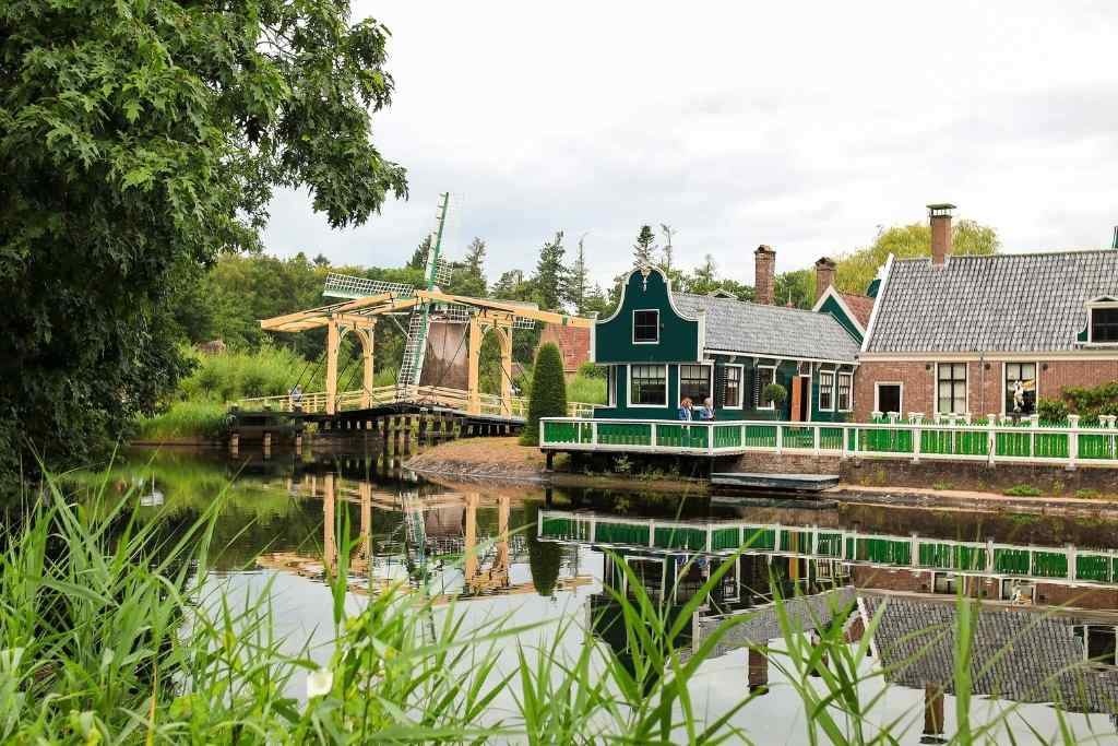 Ze bestaan nog: échte weldoeners. Mevrouw Pigeaud was er één van - EW