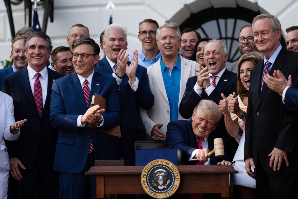 Hoe Trump de midterms (niet) over zichzelf laat gaan