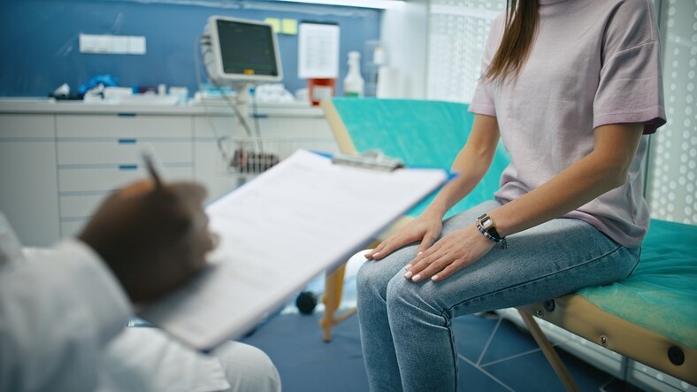 Vrouwengezondheid vraagt niet om nog meer rapporten, maar om actie